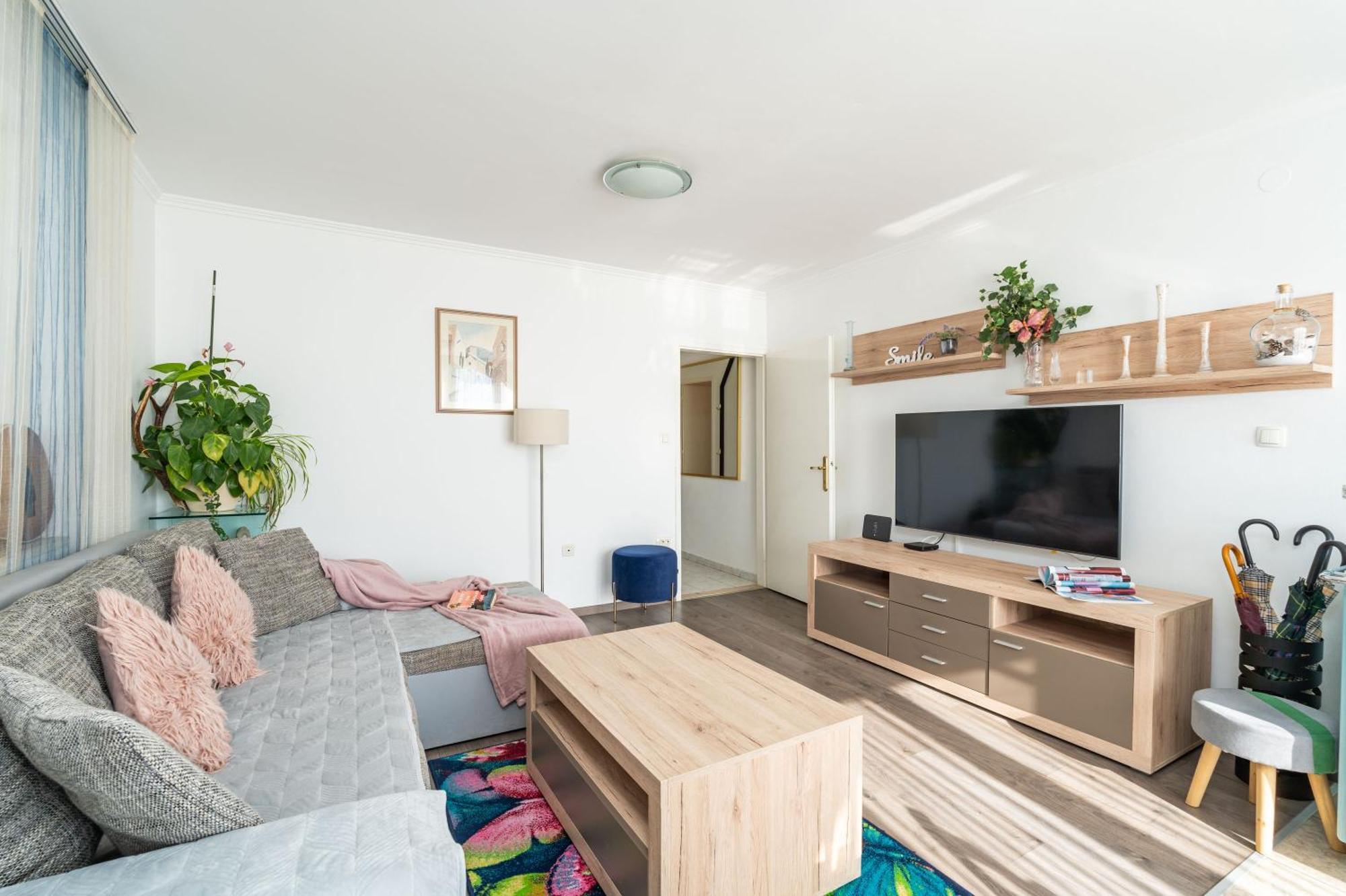 Apartments And Room Lora Dubrovnik Exterior photo